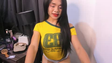 Snapshot of sharmainefvkyou chatting on 07-16-26, 06:47 sharmainefvkyou online show from 07-16-26, 06:47