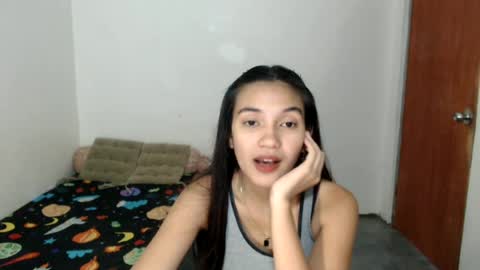 Snapshot of sharminex chatting on 06-12-26, 06:45 sharminex online show from 06-12-26, 06:45