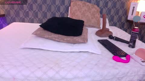 Sharom  online show from 01-23-25, 11:26