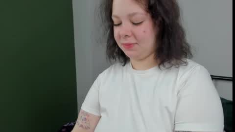 Sharon online show from 05-29-26, 01:03