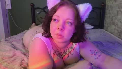 Snapshot of sharon_coxxx chatting on 07-02-26, 03:23 Sharon online show from 07-02-26, 03:23