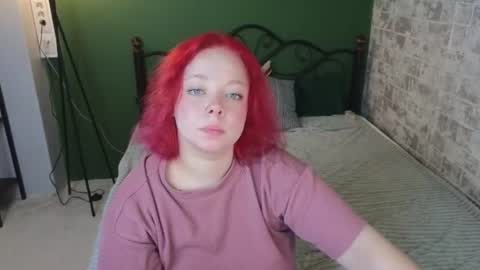 Snapshot of sharon_coxxx chatting on 07-21-26, 07:00 Sharon online show from 07-21-26, 07:00