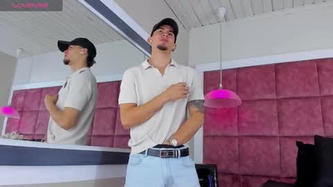 Sharon  Tyga online show from 01-17-26, 04:11