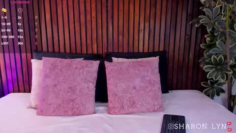 sharonlyn online show from 03-12-26, 07:53