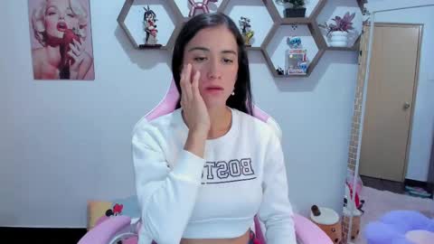 Snapshot of sharonsander1 chatting on 02-12-25, 12:27 Sharon online show from 02-12-25, 12:27