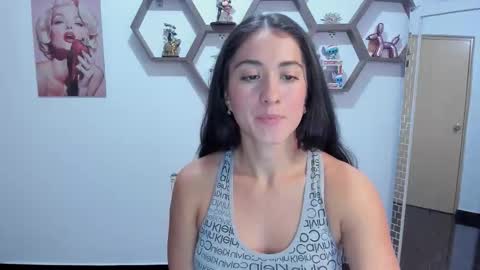 Snapshot of sharonsander1 chatting on 11-06-25, 10:21 Sharon online show from 11-06-25, 10:21