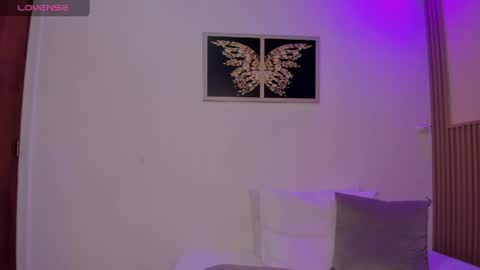 Snapshot of sharonscothh chatting on 05-14-26, 07:42 sharonscothh online show from 05-14-26, 07:42