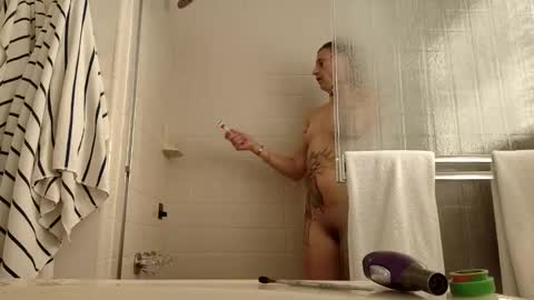 Snapshot of sharqbate chatting on 12-13-25, 09:31 sharqbate online show from 12-13-25, 09:31