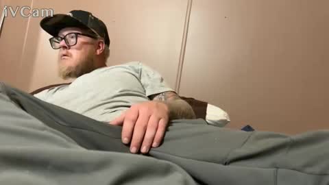 Hard white cock online show from 12-23-25, 06:55