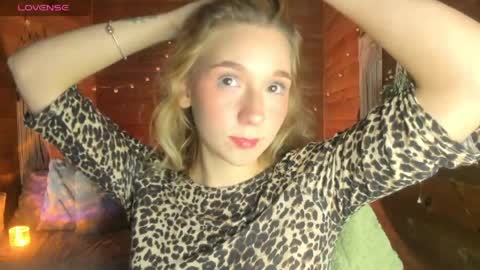 Shantall online show from 05-04-26, 03:46