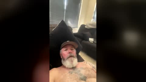 shaunhosking3 online show from 01-08-26, 04:37