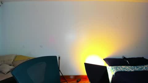 Snapshot of shawn__sanderson chatting on 03-04-25, 10:38 Shawn online show from 03-04-25, 10:38