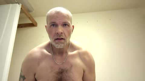 Snapshot of shawnford734 chatting on 04-19-26, 02:27 shawnford734 online show from 04-19-26, 02:27