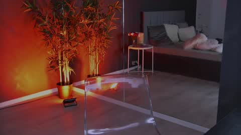 Snapshot of shayblonde chatting on 01-13-25, 01:02 shayblonde online show from 01-13-25, 01:02