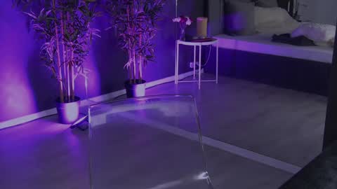 Snapshot of shayblonde chatting on 01-19-25, 12:38 shayblonde online show from 01-19-25, 12:38