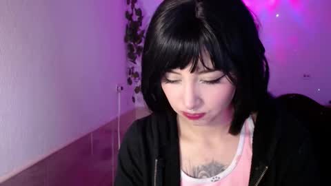 Snapshot of shayla_bbs chatting on 12-19-25, 12:12 Shayla 3 online show from 12-19-25, 12:12