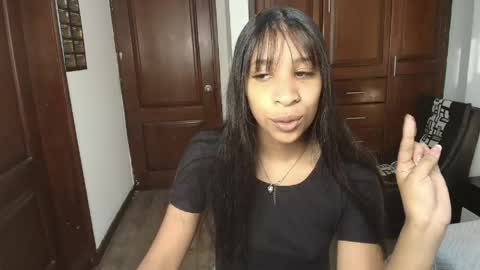 Snapshot of shaymilleer chatting on 06-06-26, 11:37 Shay Miller online show from 06-06-26, 11:37