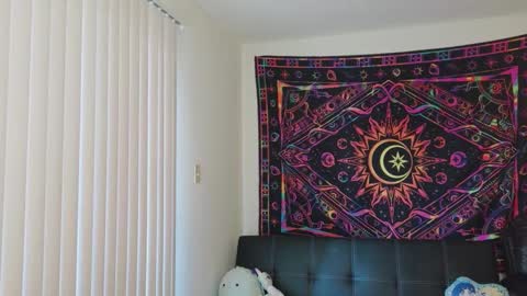 Shayminx online show from 11-06-25, 09:05