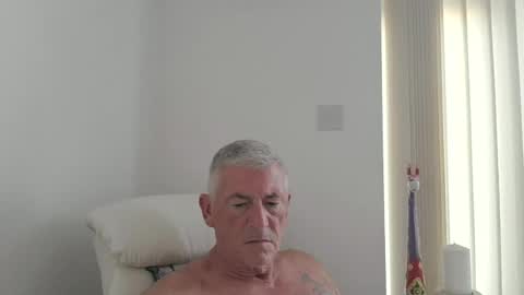 she52 online show from 06-26-26, 05:39