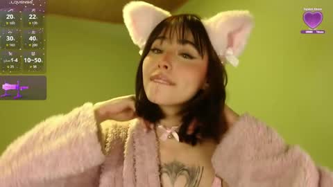 Snapshot of she_alice chatting on 05-25-26, 05:02 she_alice online show from 05-25-26, 05:02