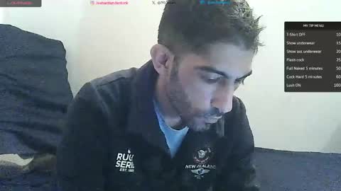 Snapshot of shebas07 chatting on 04-17-26, 06:05 shebas07 online show from 04-17-26, 06:05