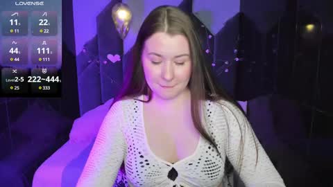 Snapshot of shedar_pretty chatting on 02-17-25, 05:47 Shedar online show from 02-17-25, 05:47