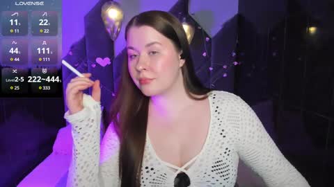 Snapshot of shedar_pretty chatting on 02-17-25, 11:55 Shedar online show from 02-17-25, 11:55