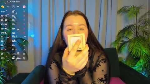 Snapshot of shedar_pretty chatting on 10-03-25, 05:26 Shedar online show from 10-03-25, 05:26