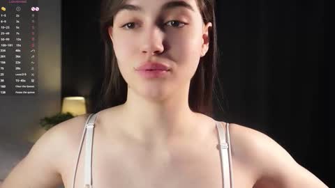 Tessa online show from 02-25-26, 02:43