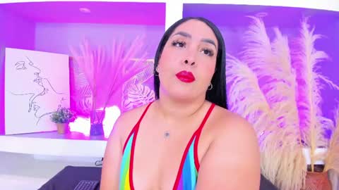 Snapshot of sheeryyll chatting on 06-18-26, 05:41 Sheryl online show from 06-18-26, 05:41