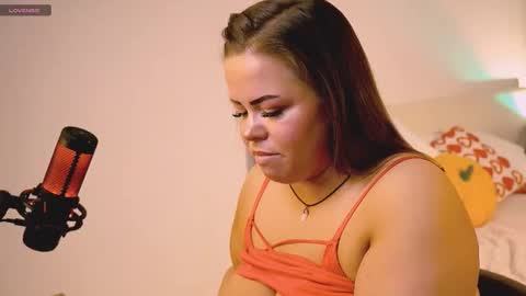 Snapshot of sheilla_queen chatting on 02-28-26, 03:35 sheilla_queen online show from 02-28-26, 03:35