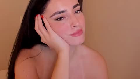 Snapshot of sheisallthat chatting on 10-10-25, 01:15 sheisallthat online show from 10-10-25, 01:15