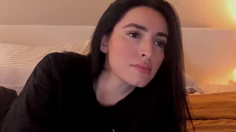 Snapshot of sheisallthat chatting on 10-29-25, 01:30 sheisallthat online show from 10-29-25, 01:30