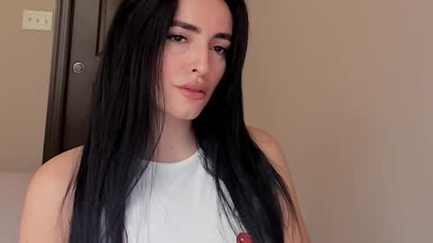 Snapshot of sheisallthat chatting on 11-18-25, 08:46 sheisallthat online show from 11-18-25, 08:46