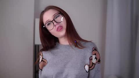 Snapshot of sheliamuyres chatting on 02-10-26, 12:09 Lina online show from 02-10-26, 12:09