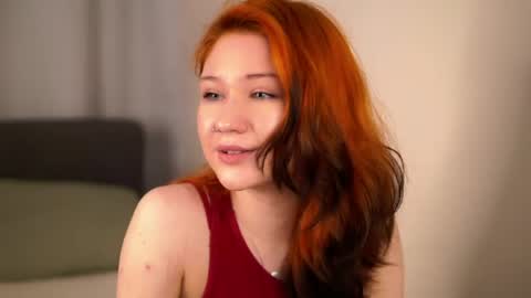 Snapshot of sheliamuyres chatting on 05-19-26, 02:45 Lina online show from 05-19-26, 02:45