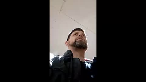 Snapshot of shellbulletburst chatting on 12-18-25, 07:42 caught up in you online show from 12-18-25, 07:42