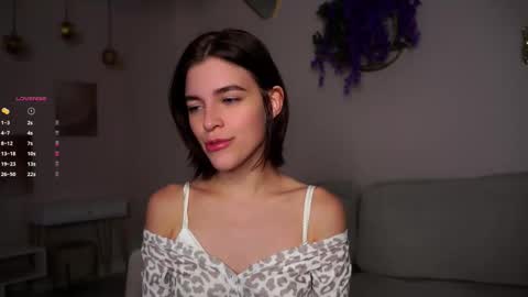 Alex online show from 12-18-25, 01:11