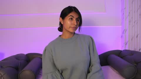  Transmission schedule Monday - Friday 715 am to 200 pm time Colombia  online show from 01-15-25, 12:15