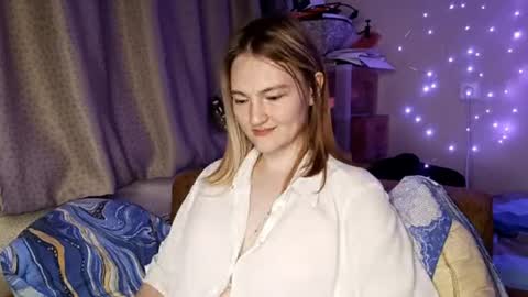 Ashley online show from 07-17-26, 04:56