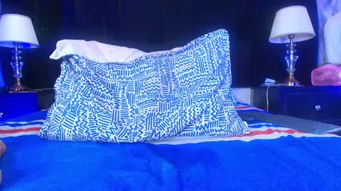 Shelsy online show from 02-13-25, 02:52