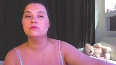 Snapshot of sherbru chatting on 07-14-26, 02:05 Sher online show from 07-14-26, 02:05