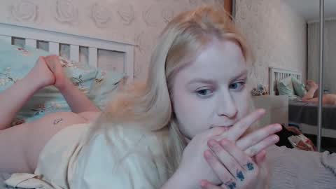 Snapshot of sherlystero chatting on 12-07-24, 02:02 sher online show from 12-07-24, 02:02