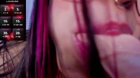 Snapshot of sherydan_love chatting on 02-17-25, 02:15 mia online show from 02-17-25, 02:15