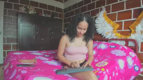 Snapshot of sheryl_perverse21 chatting on 02-18-26, 03:30 Sheryl online show from 02-18-26, 03:30