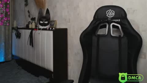 Vanessa online show from 02-12-25, 08:18