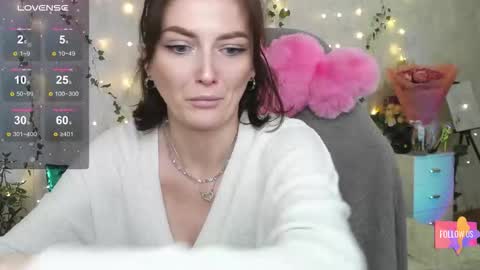 Vanessa online show from 11-19-25, 10:04