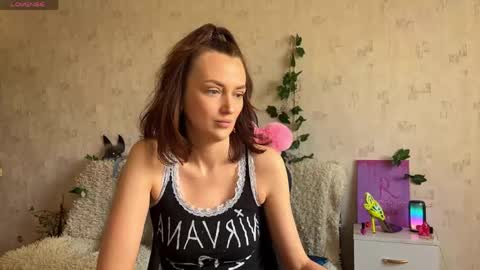 Snapshot of sheslike_firstlove chatting on 04-26-26, 07:06 Vanessa online show from 04-26-26, 07:06