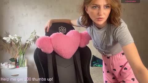Vanessa online show from 07-27-26, 11:50