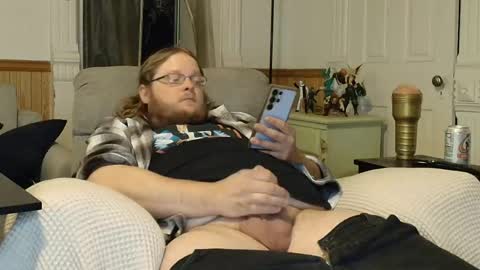 Snapshot of shifty885 chatting on 05-15-26, 02:51 shifty885 online show from 05-15-26, 02:51